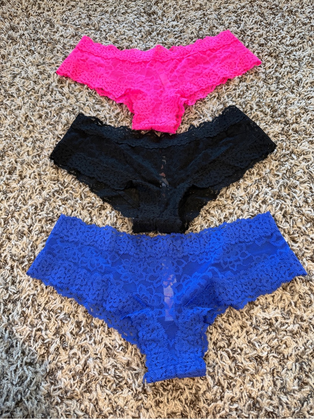 NWOT PINK Victoria’s Secret Set of 3 Lace Panties Extra Low Rise Cheekster sz S